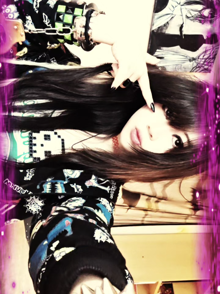 @LEEKALELIX♪