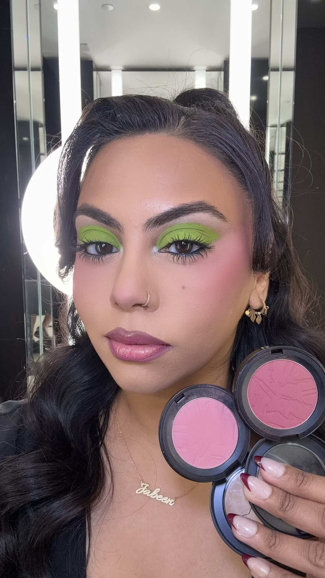 @Jabeen | Pro Makeup Artist