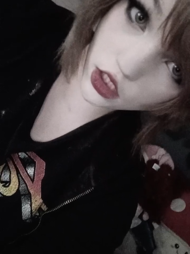 @🦑Xxpierced princessxX🐇