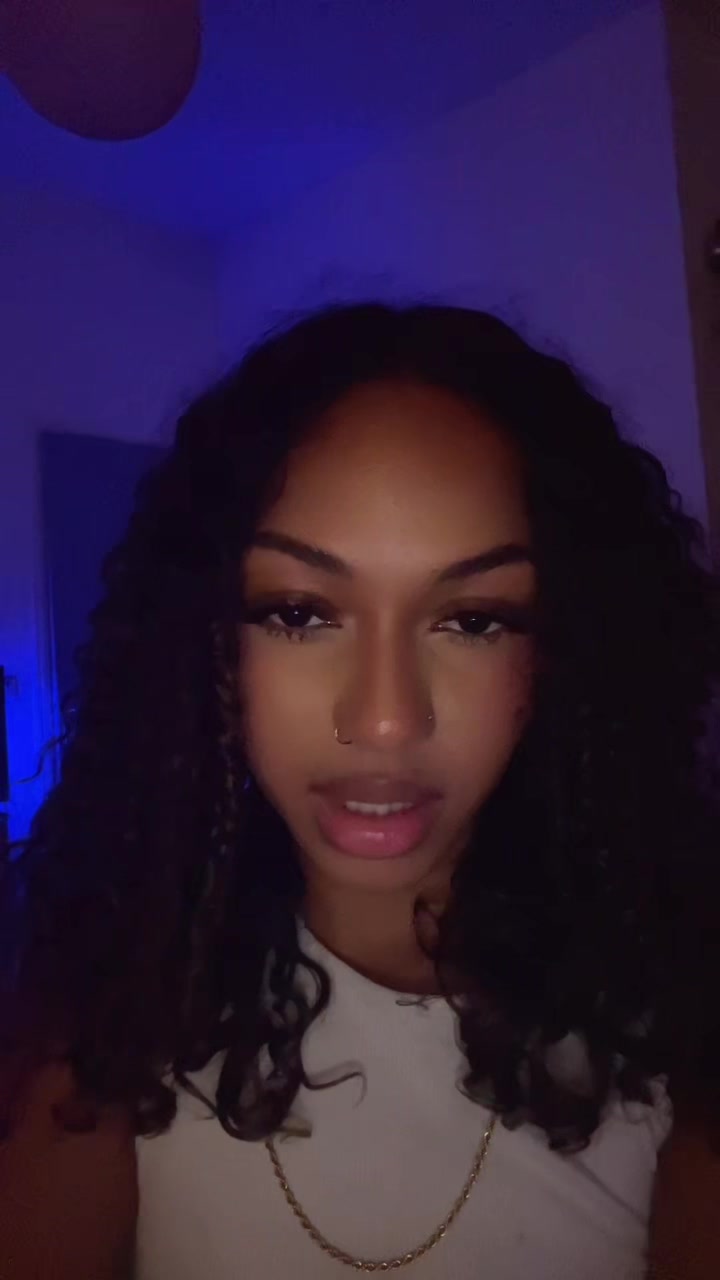 @𝐊 𝐞 𝐥 𝐲 𝐚 🌺