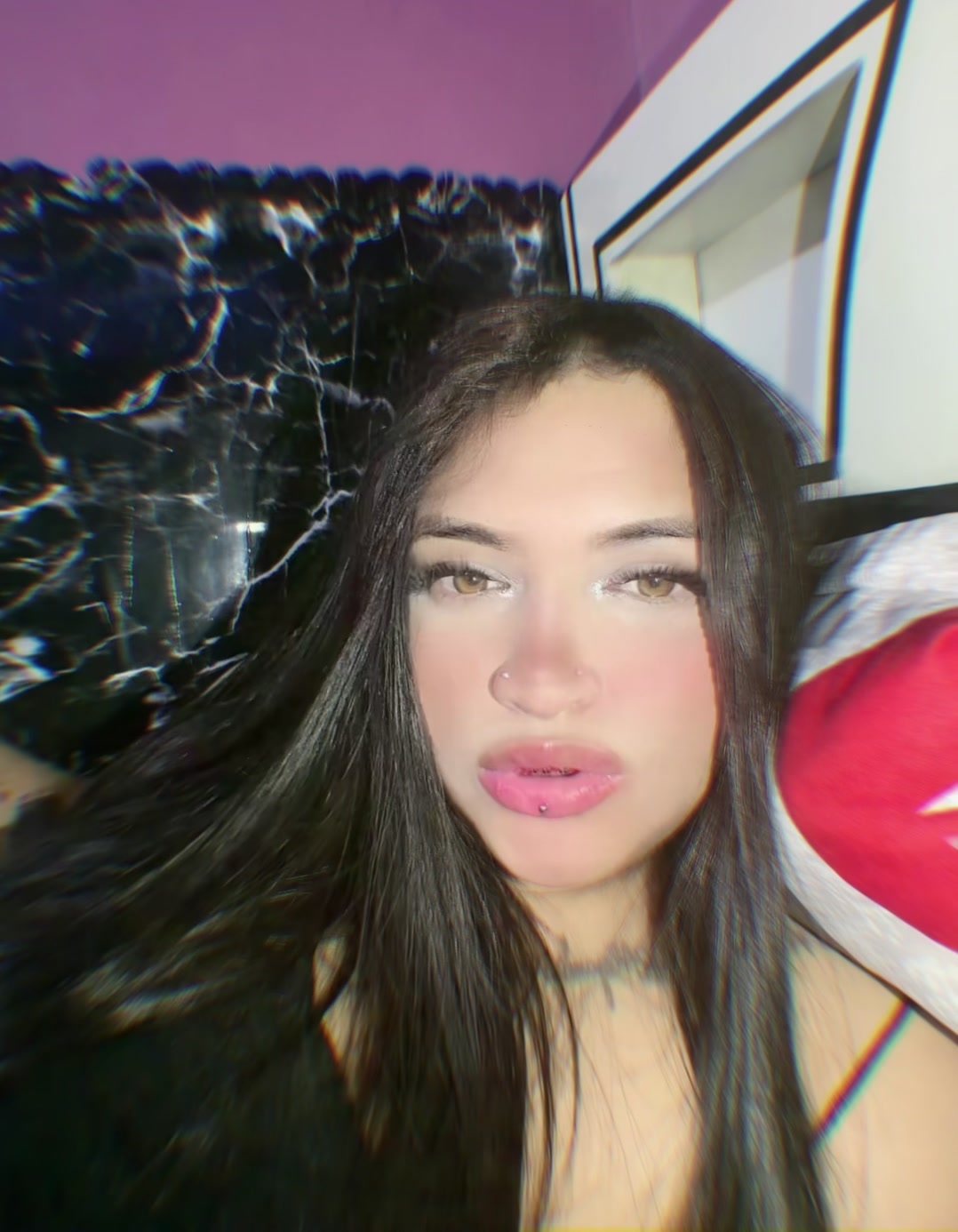 @Alejandracaripar_