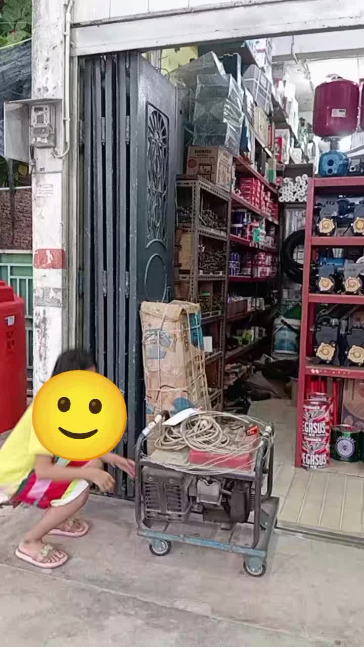 @WHEN YA PUNYA ROBAX😝