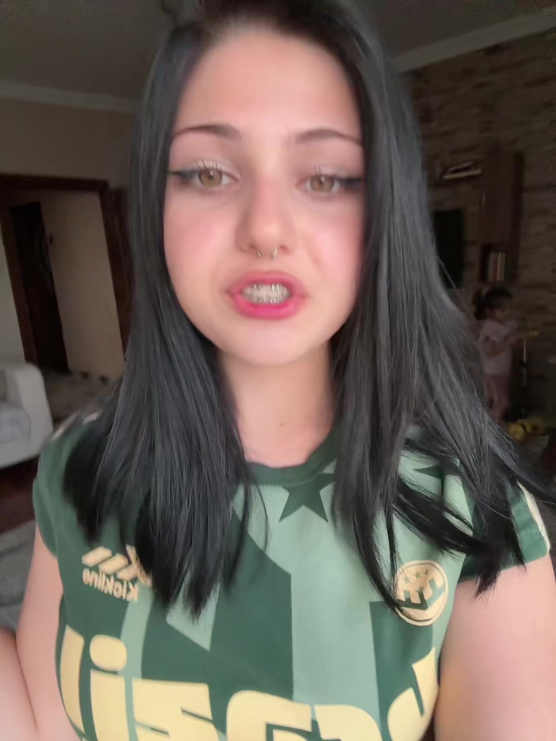 @alminadirenn