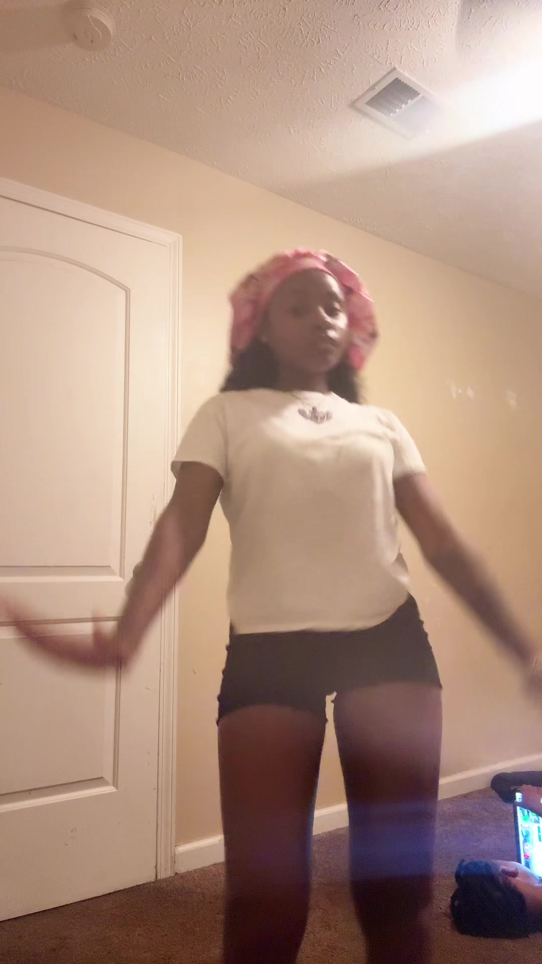 @Prettylilmiya