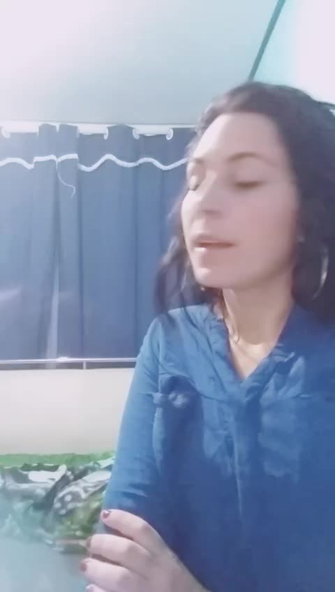 @poli.mae