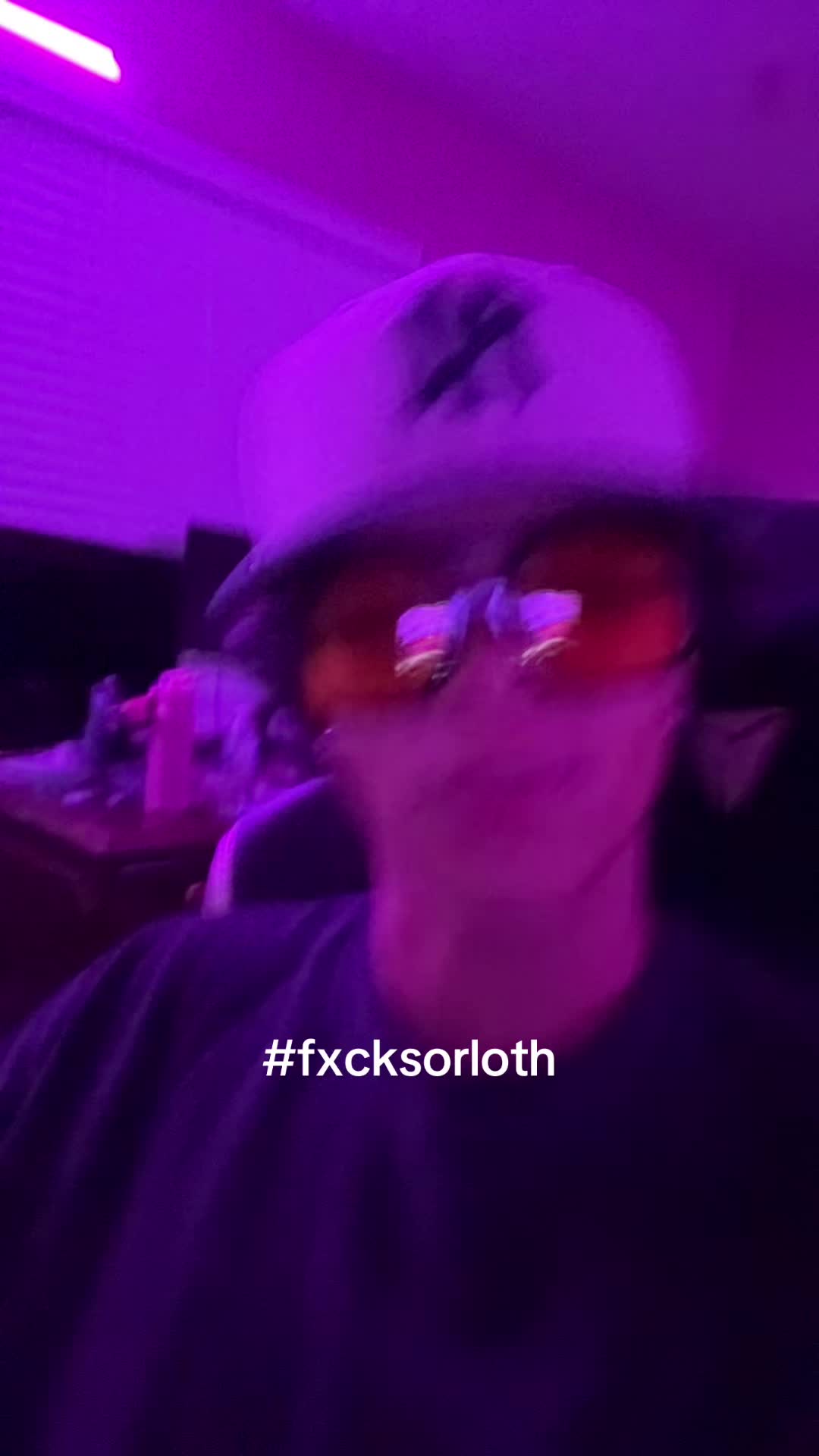 @🕸️