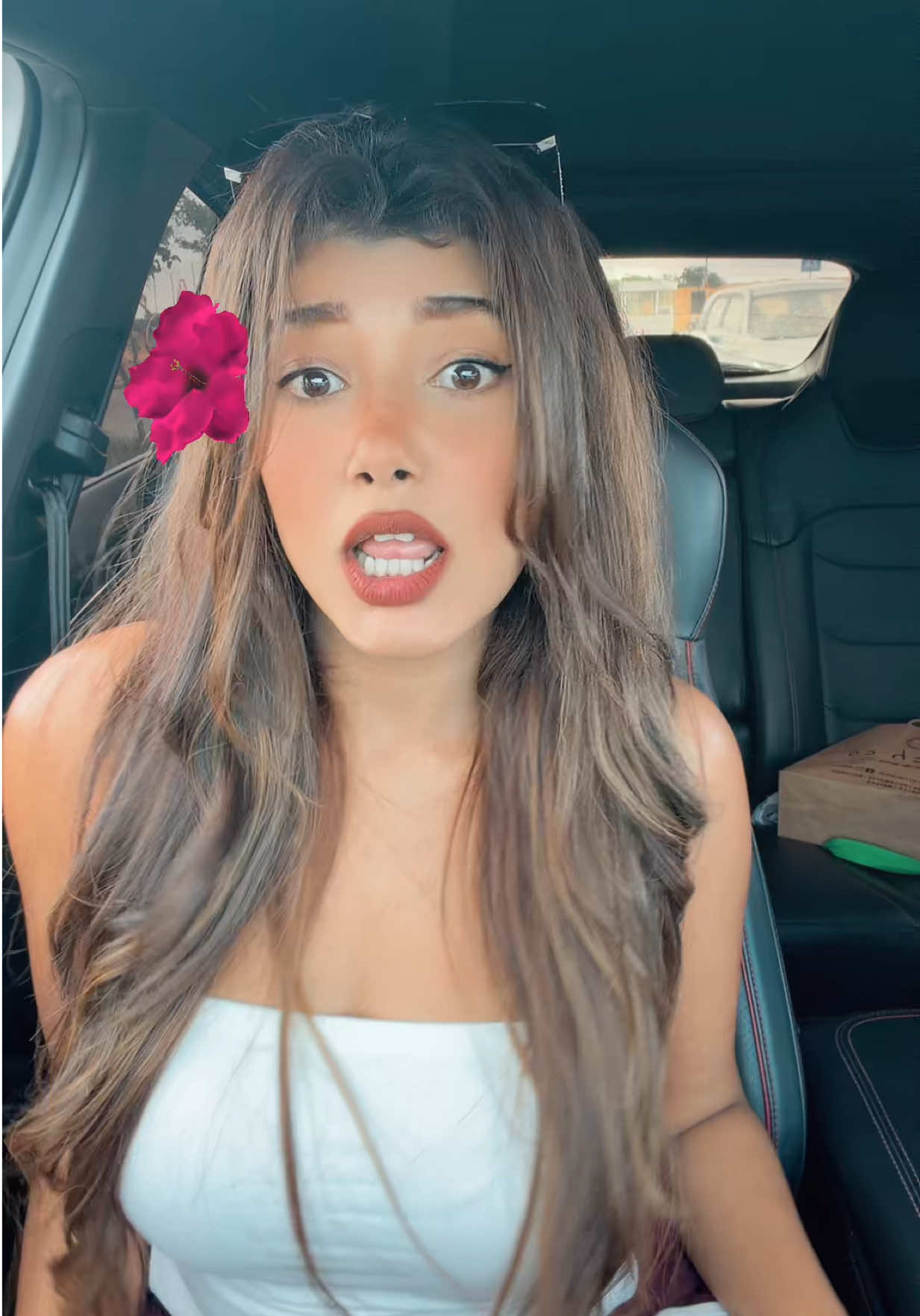 @Rebecca Jayasundara 🧿