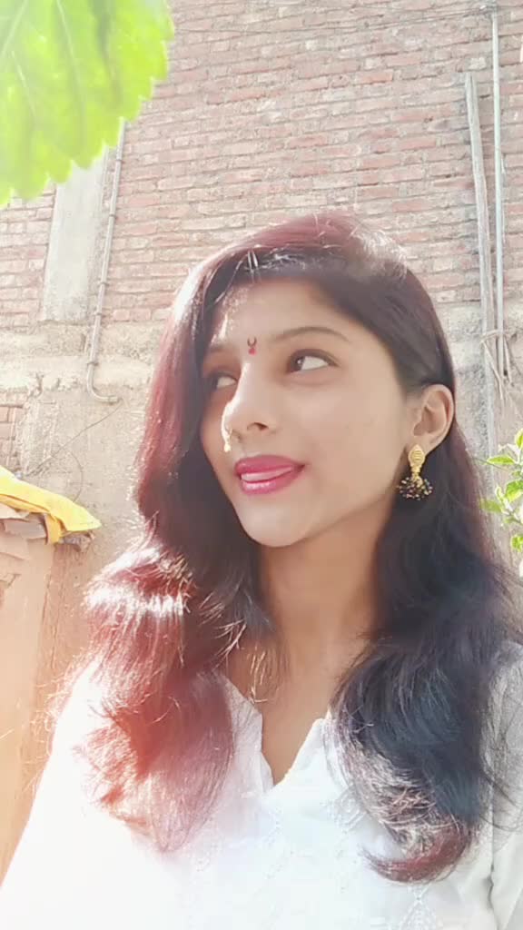 @👑Aishwarya kadam👑