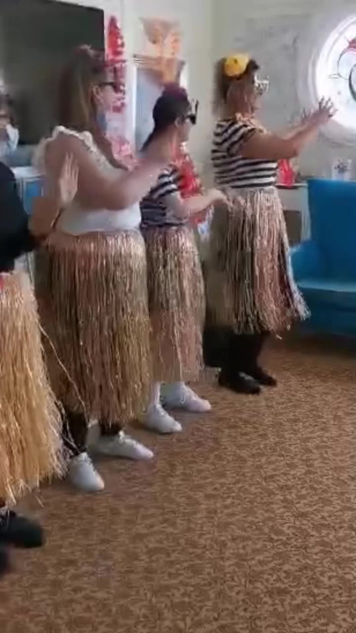 @LLxxxo9