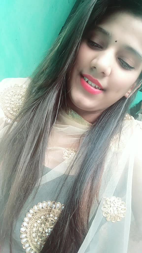@😘Dimple's Queen😍