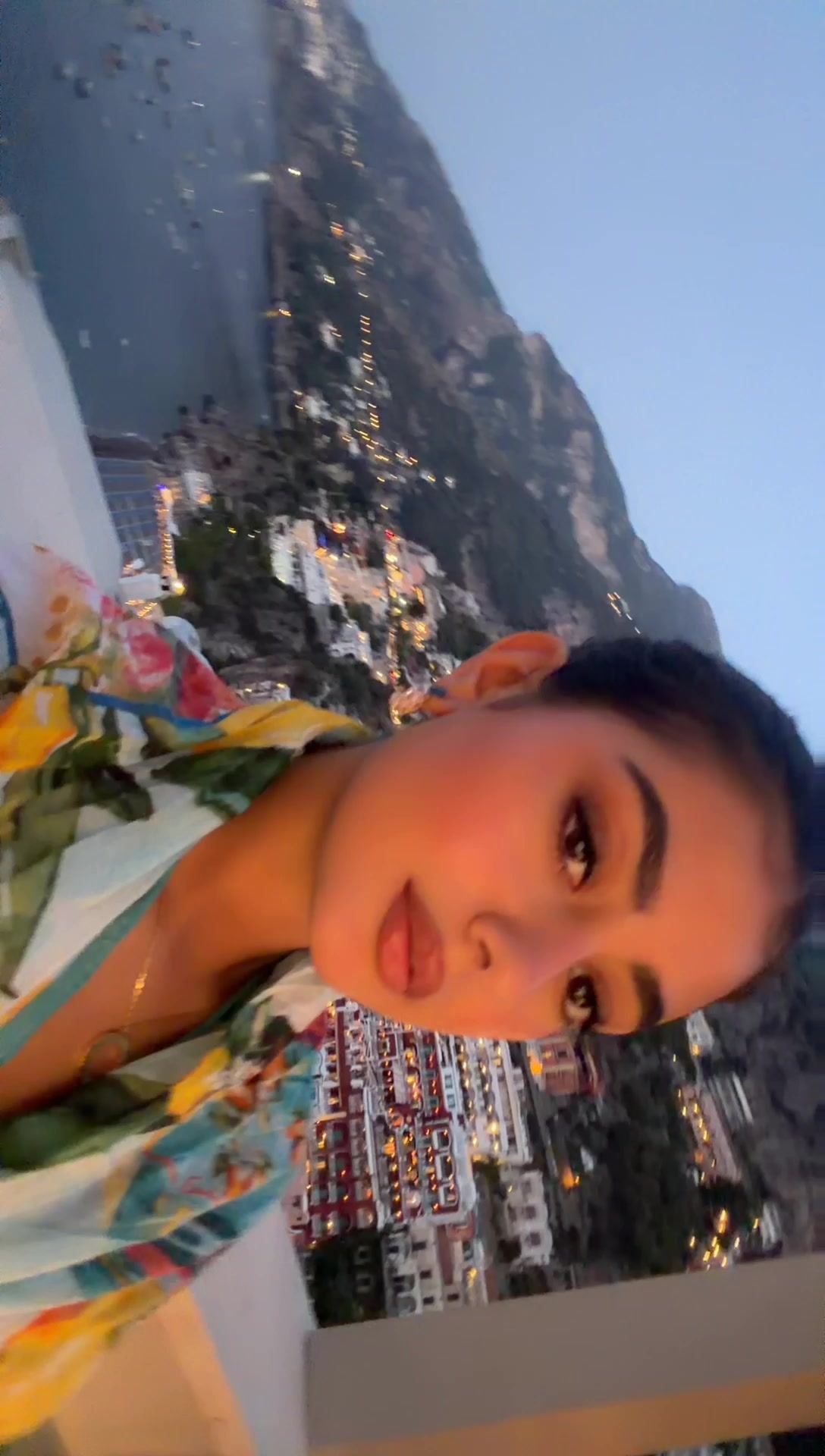 @Maria