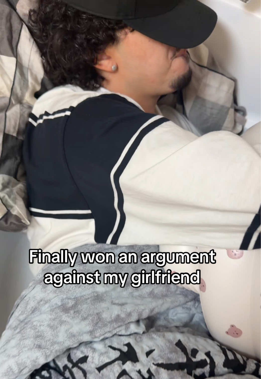 @E&M