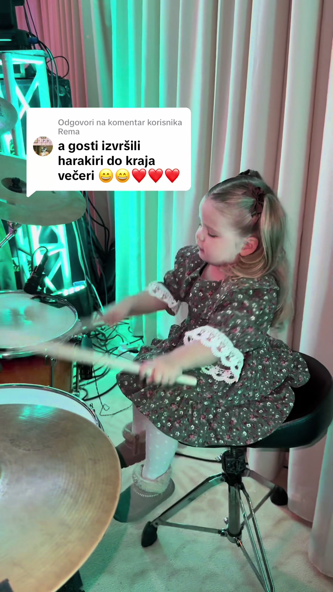 @suzana149s