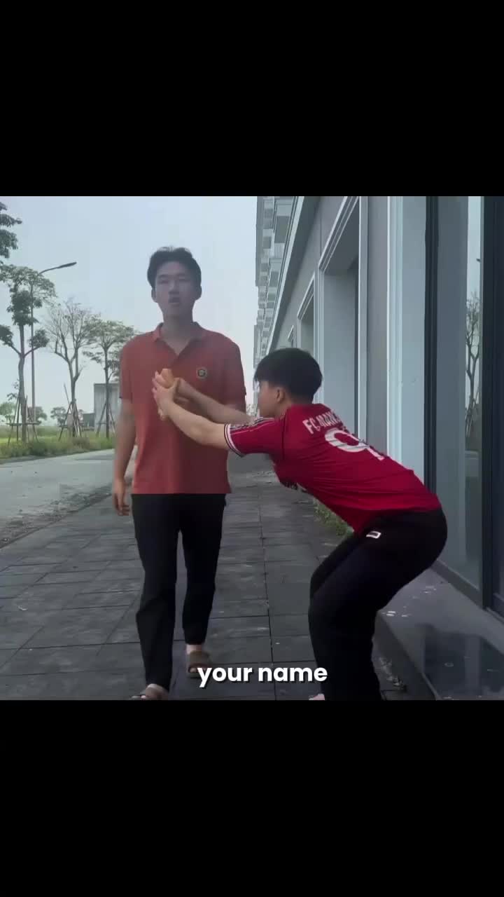 @lucas