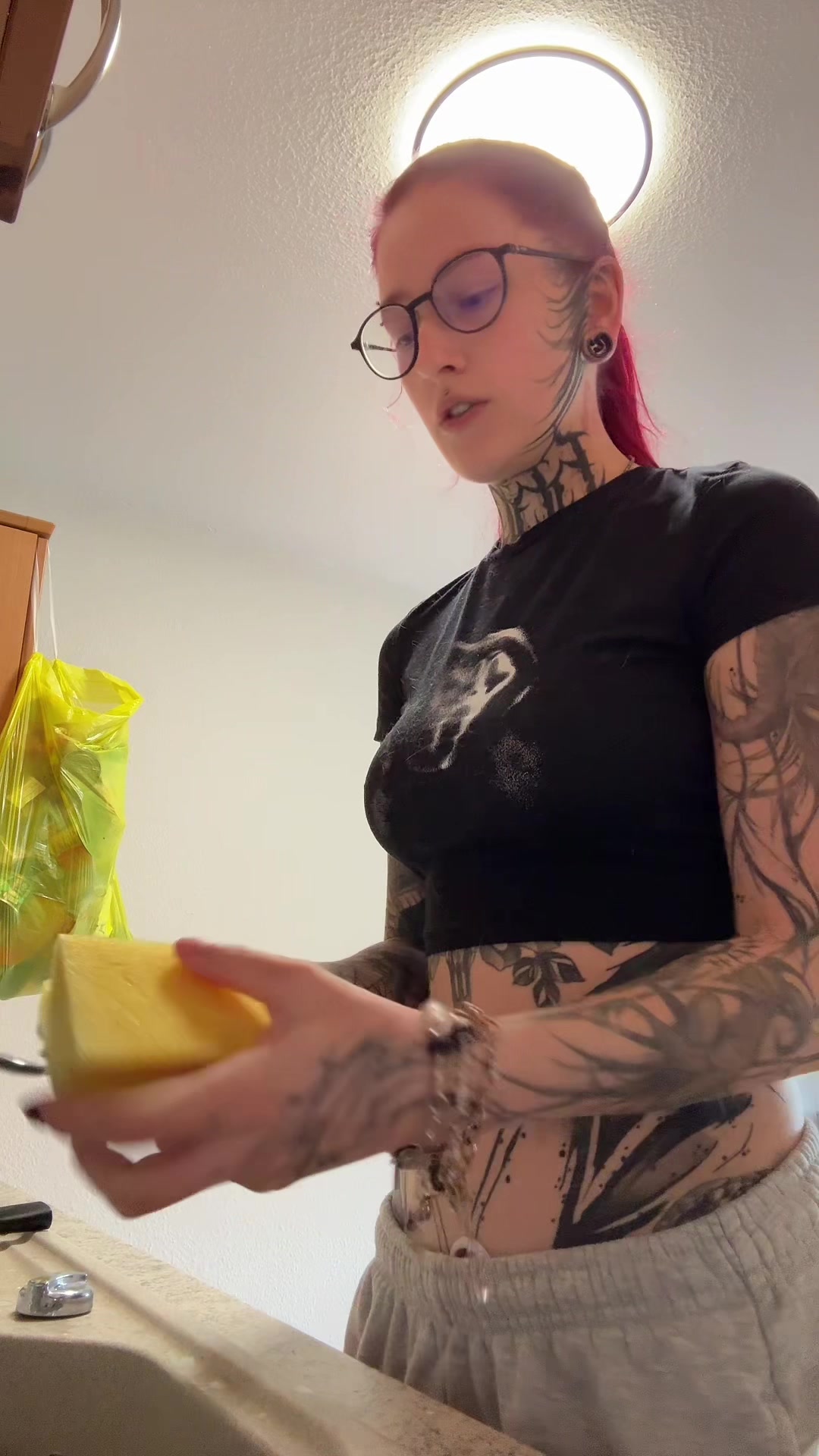 @Belinda⚛️