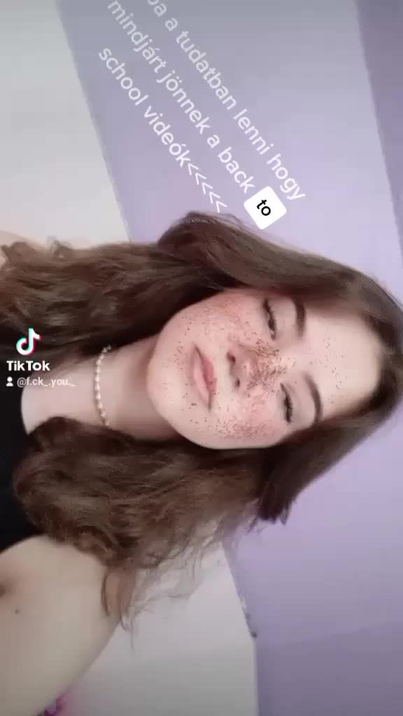 @R&eacute;ka Moln&aacute;r