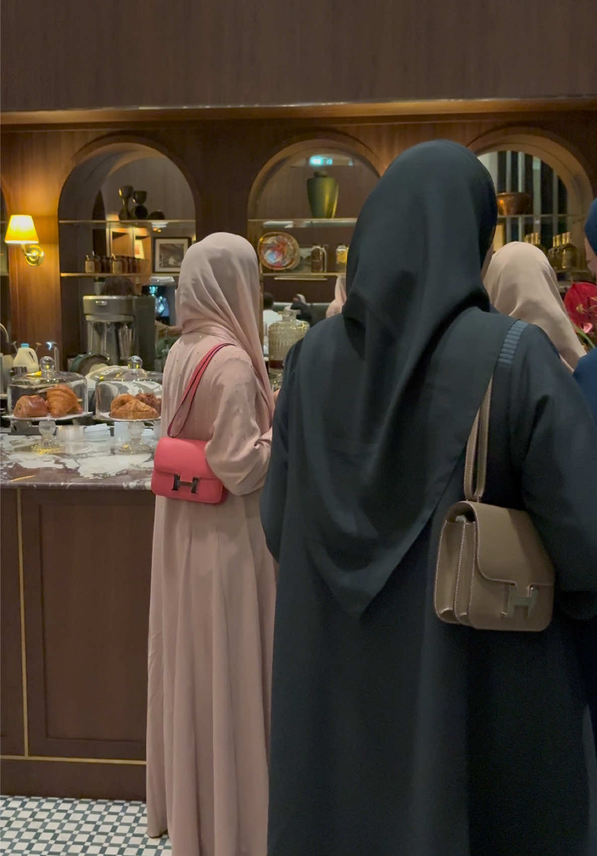 @Roudhábinshahab