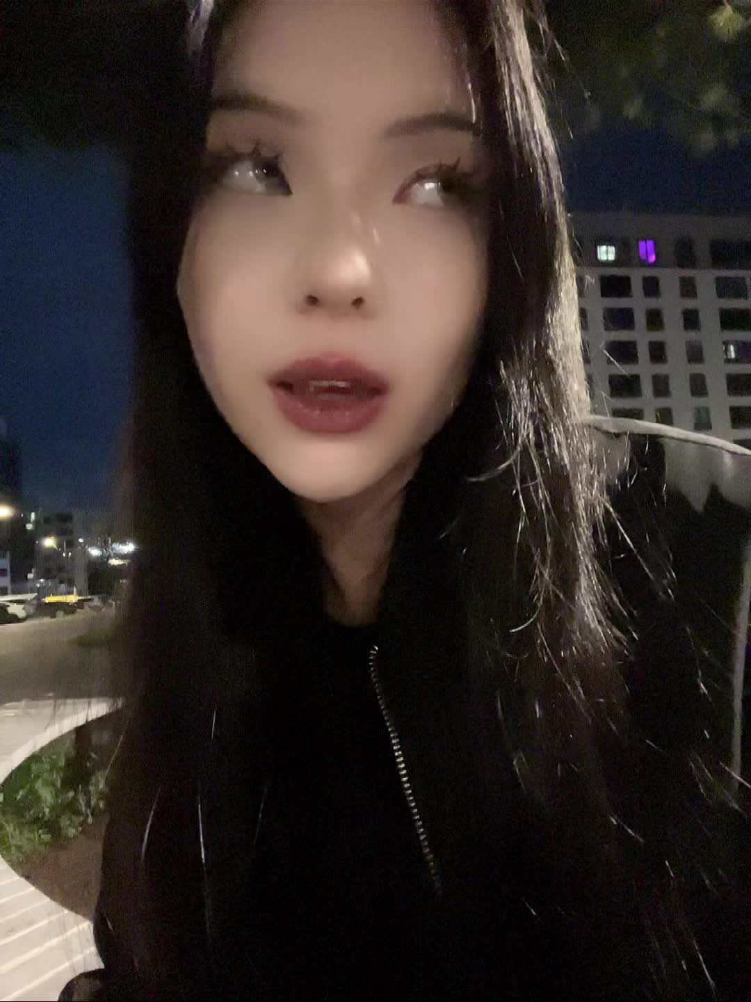 @/