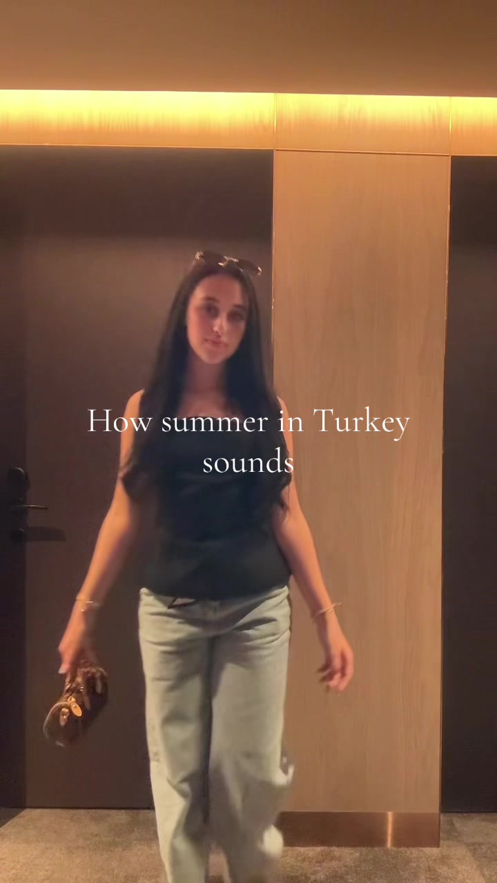 @Malika🤍