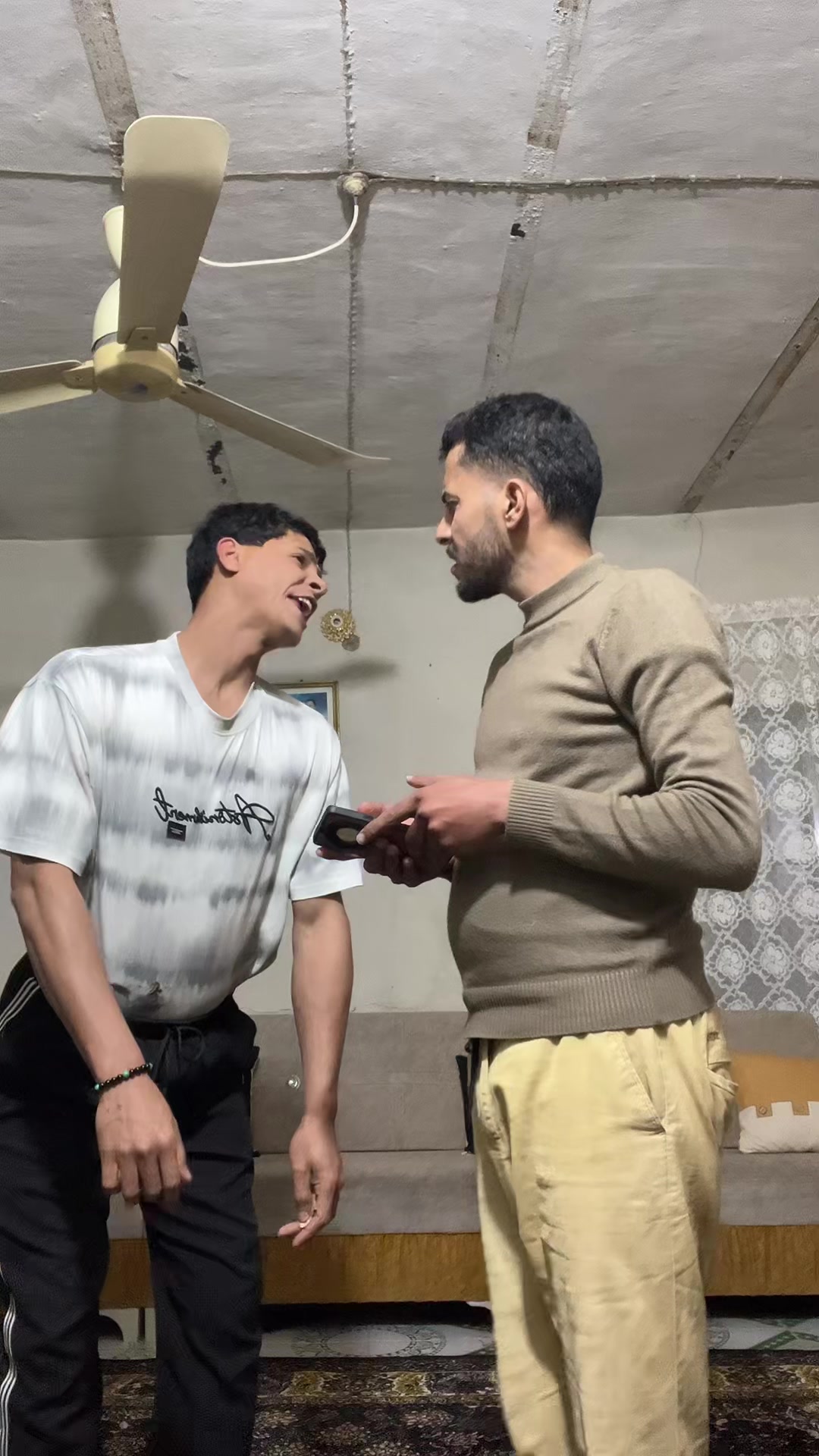 @علي تيمارو