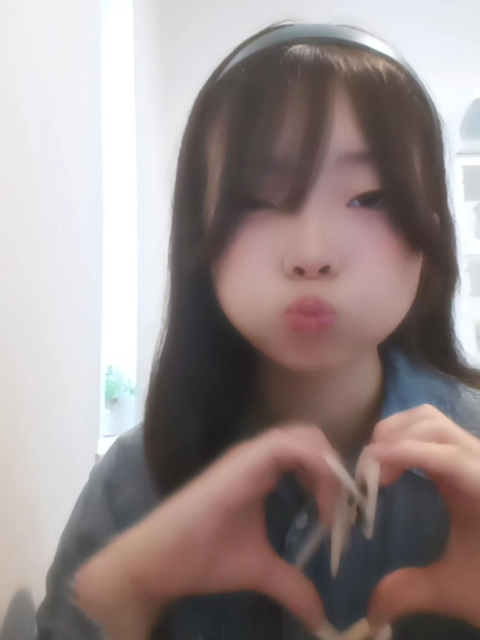 @みづき