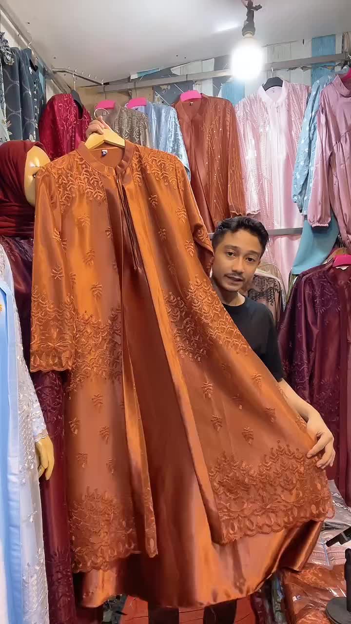 @D2store