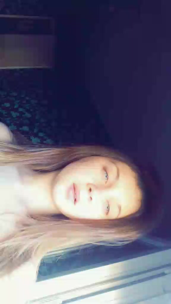 @emeline la Queen ❤👑
