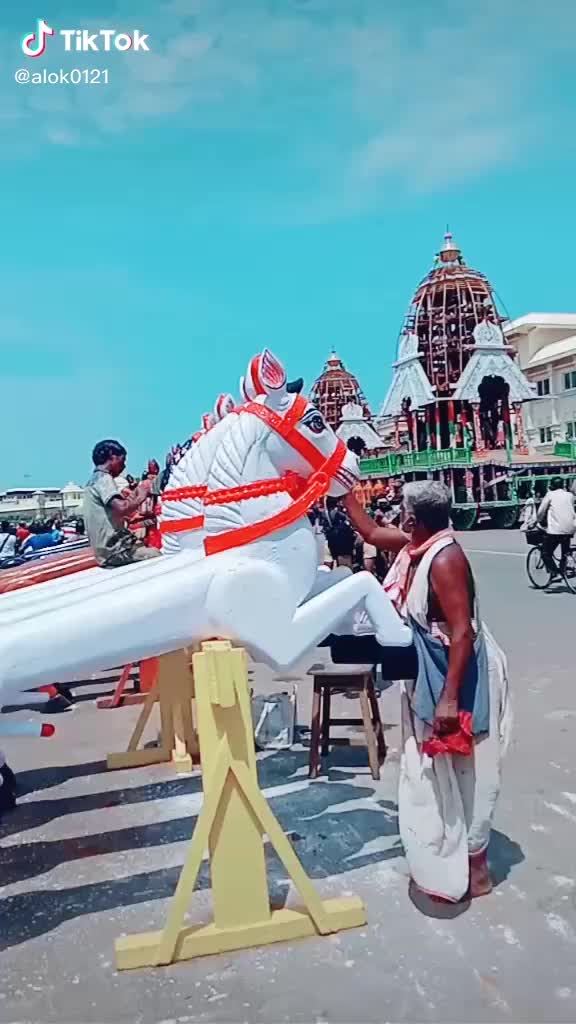 @dhusa