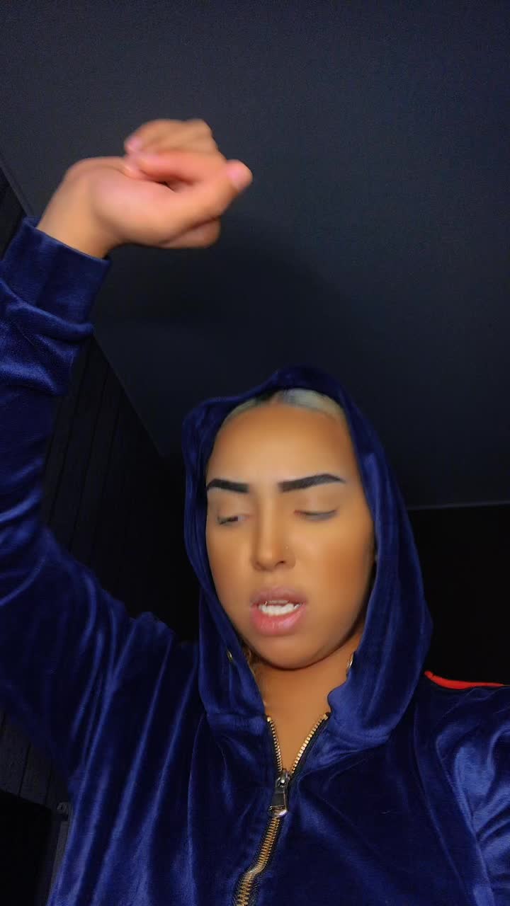 @Jadoudouce27