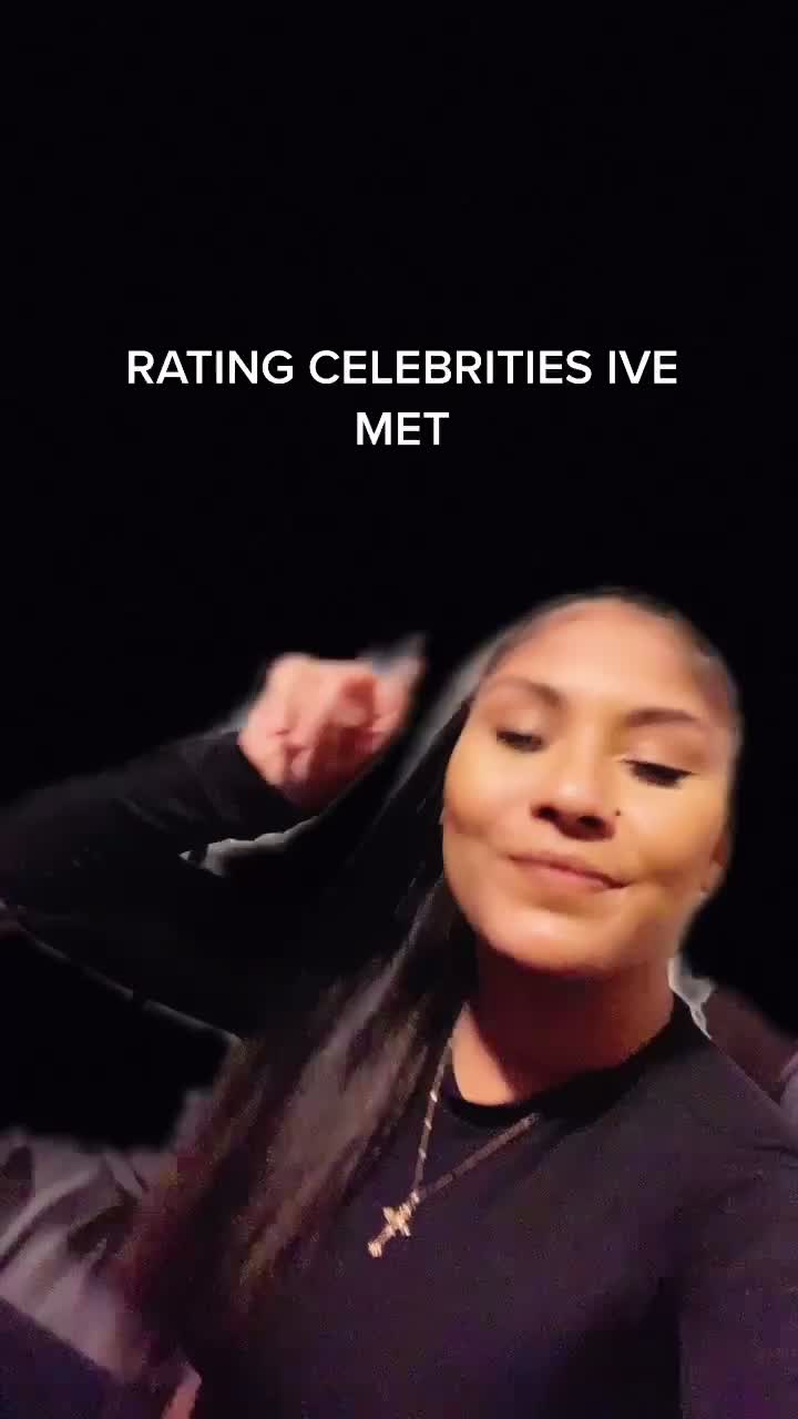 @mayalunalaughs