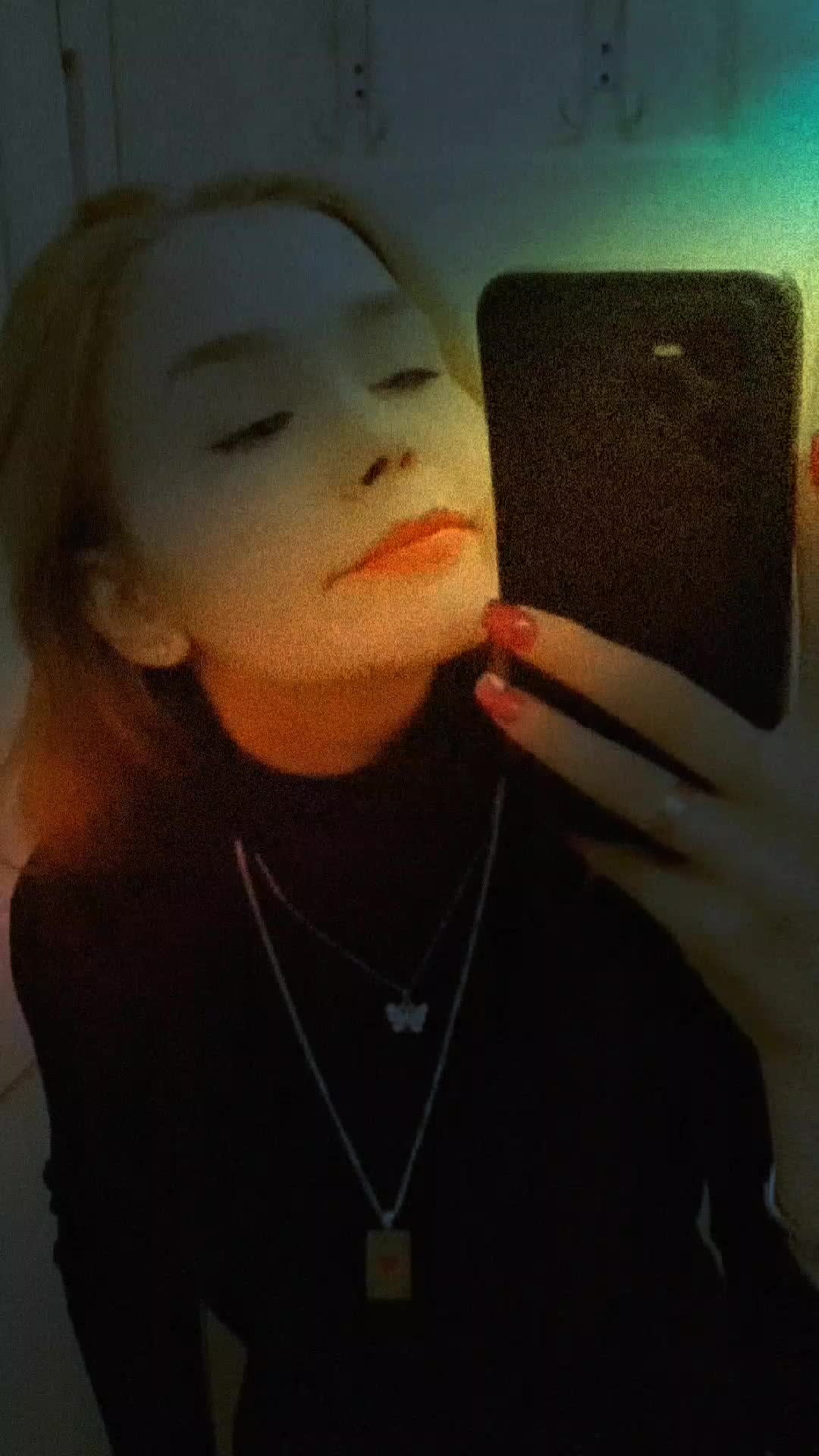 @......