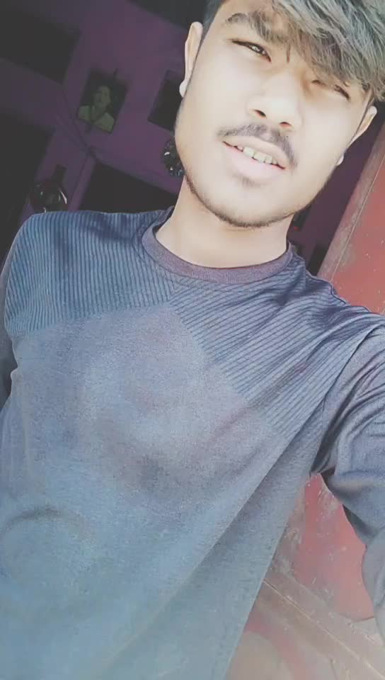 @SHaNu_AgRawAL_🚬😎