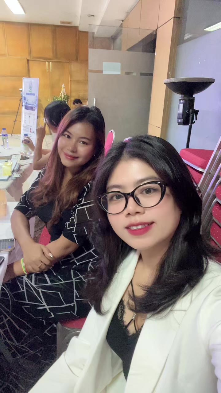 @Thi Thi Naing@Crystalthi
