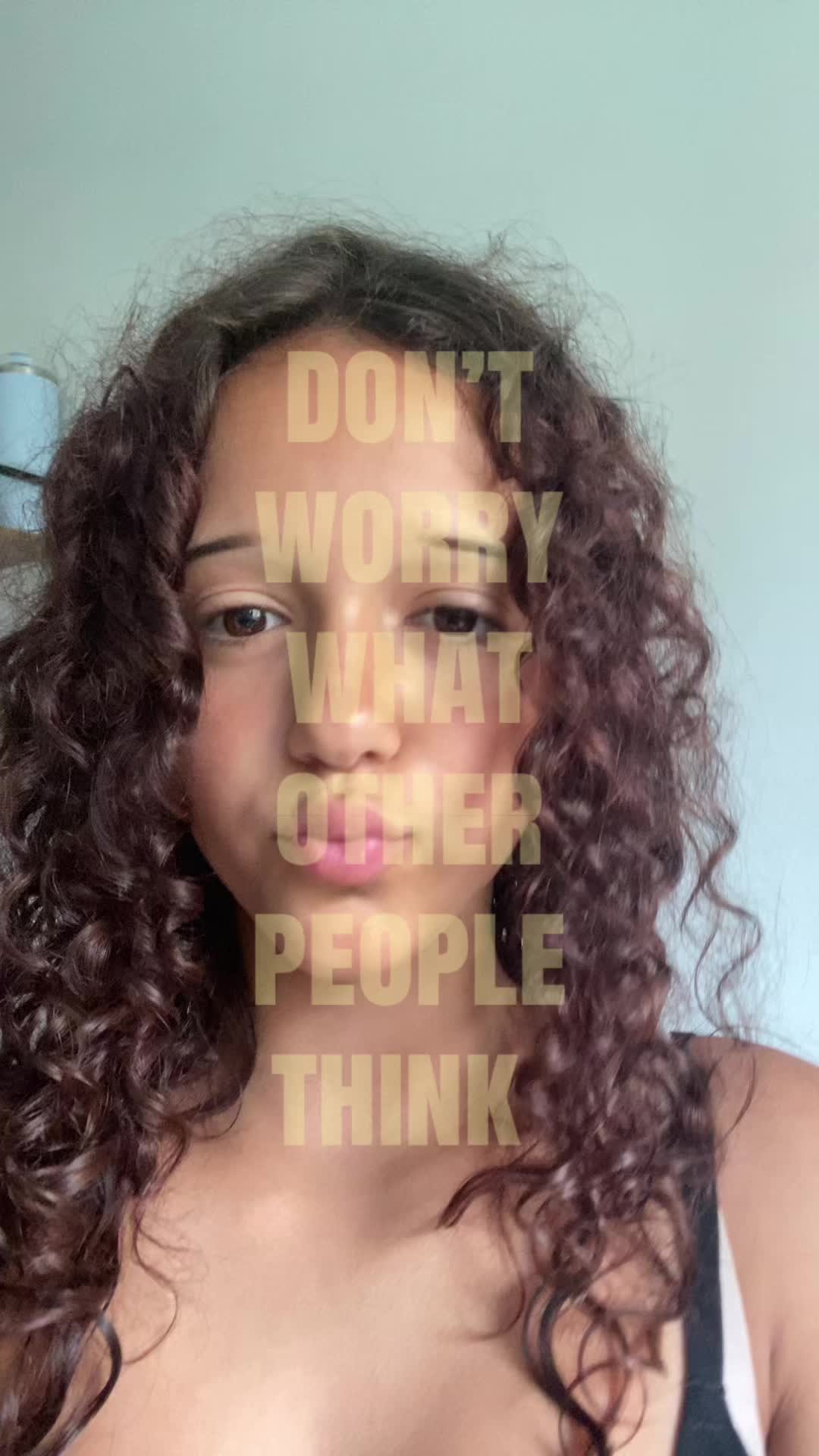 @🤷🏽&zwj;♀️