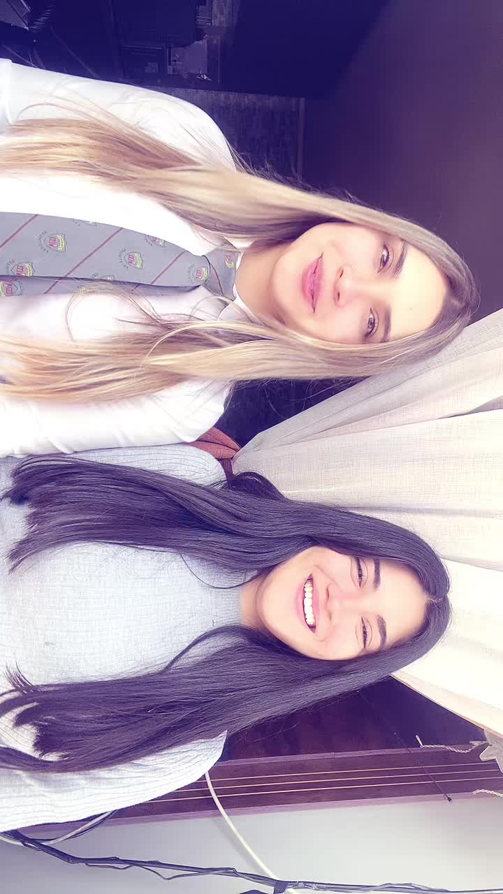@Isidora