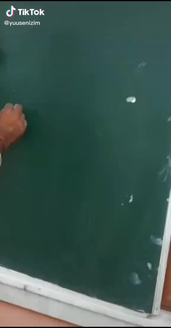 @Azo_can04