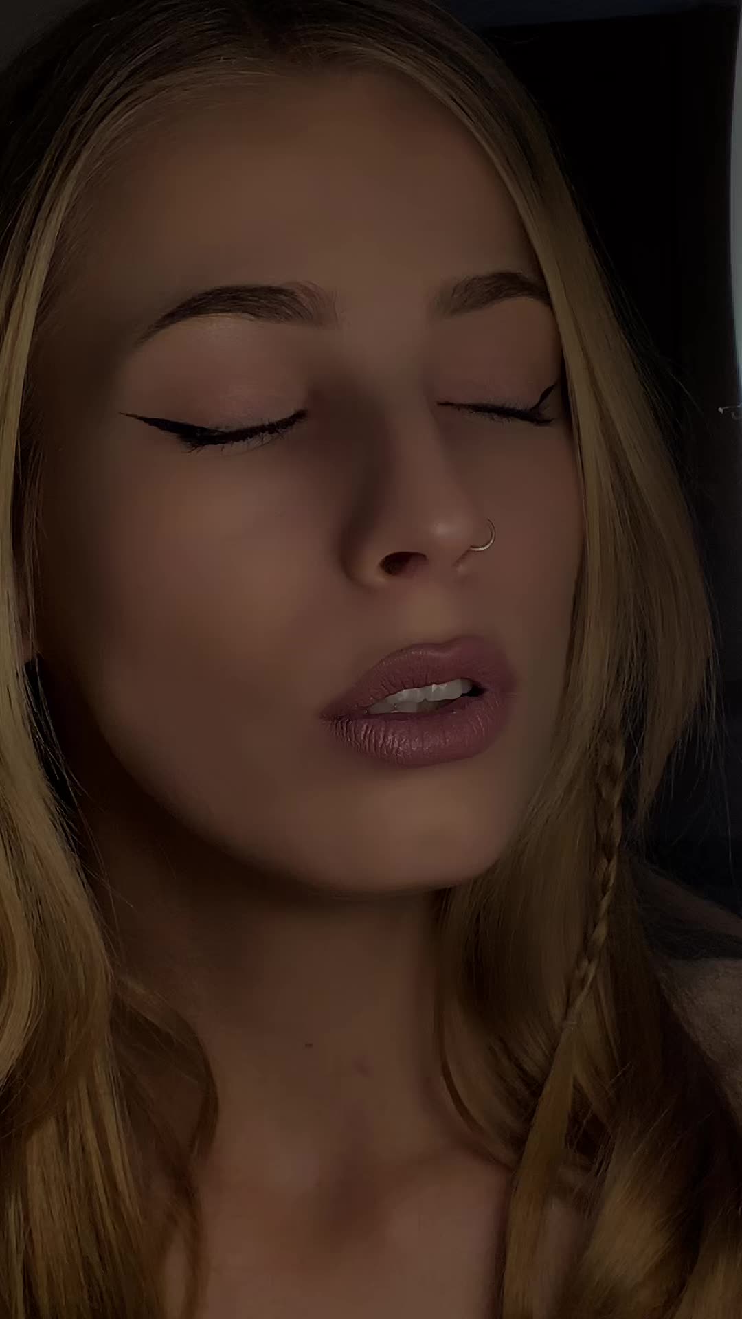 @Sabrina