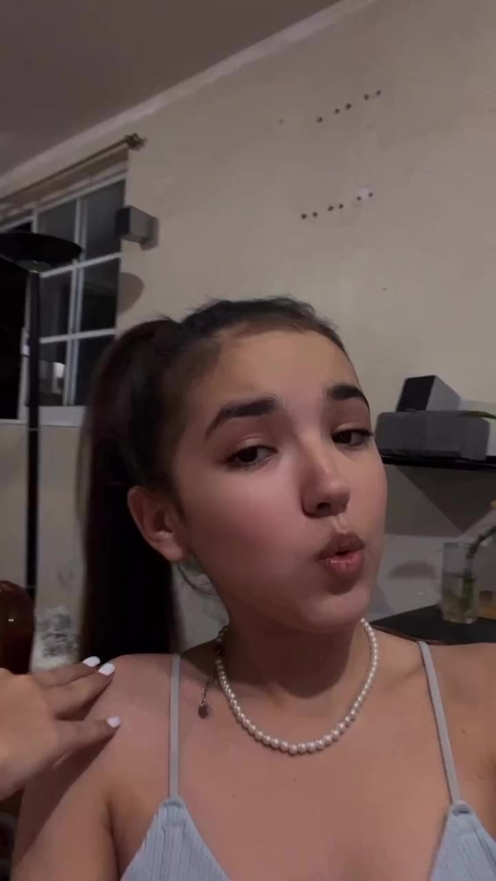 @โณaddison Guerra