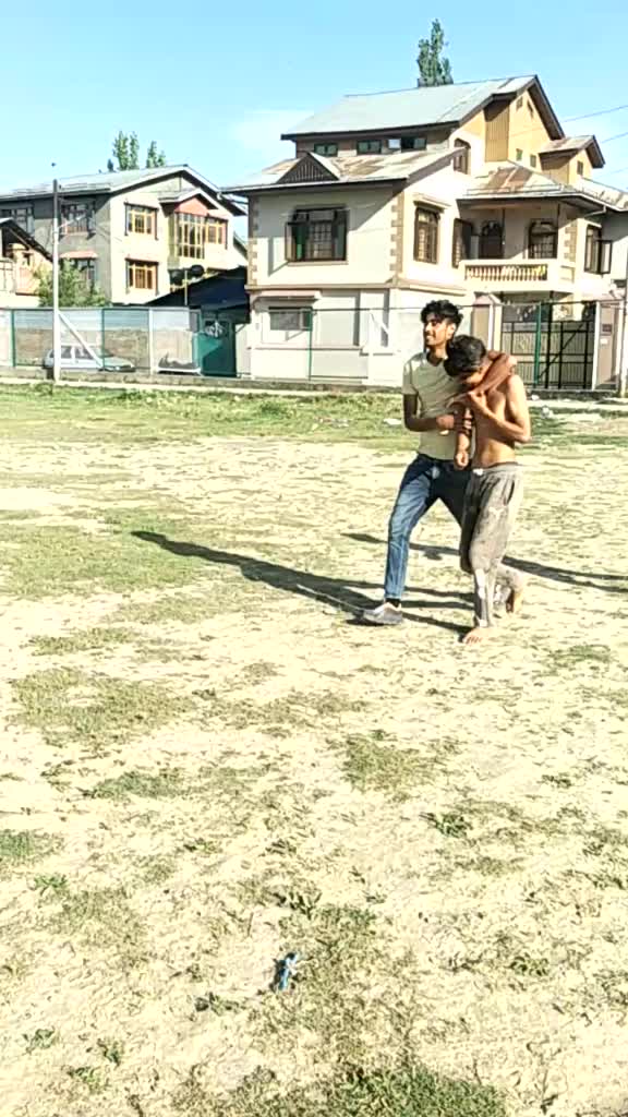 @Rocky Bhai