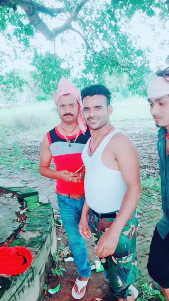 @rahish singh______๐๐๐๐