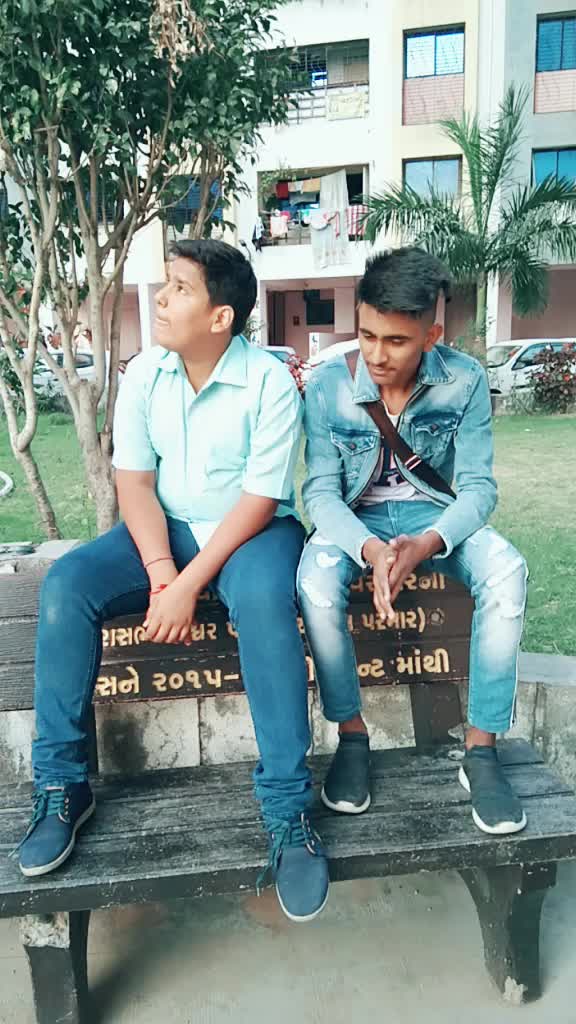 @👻yuvi❤😘