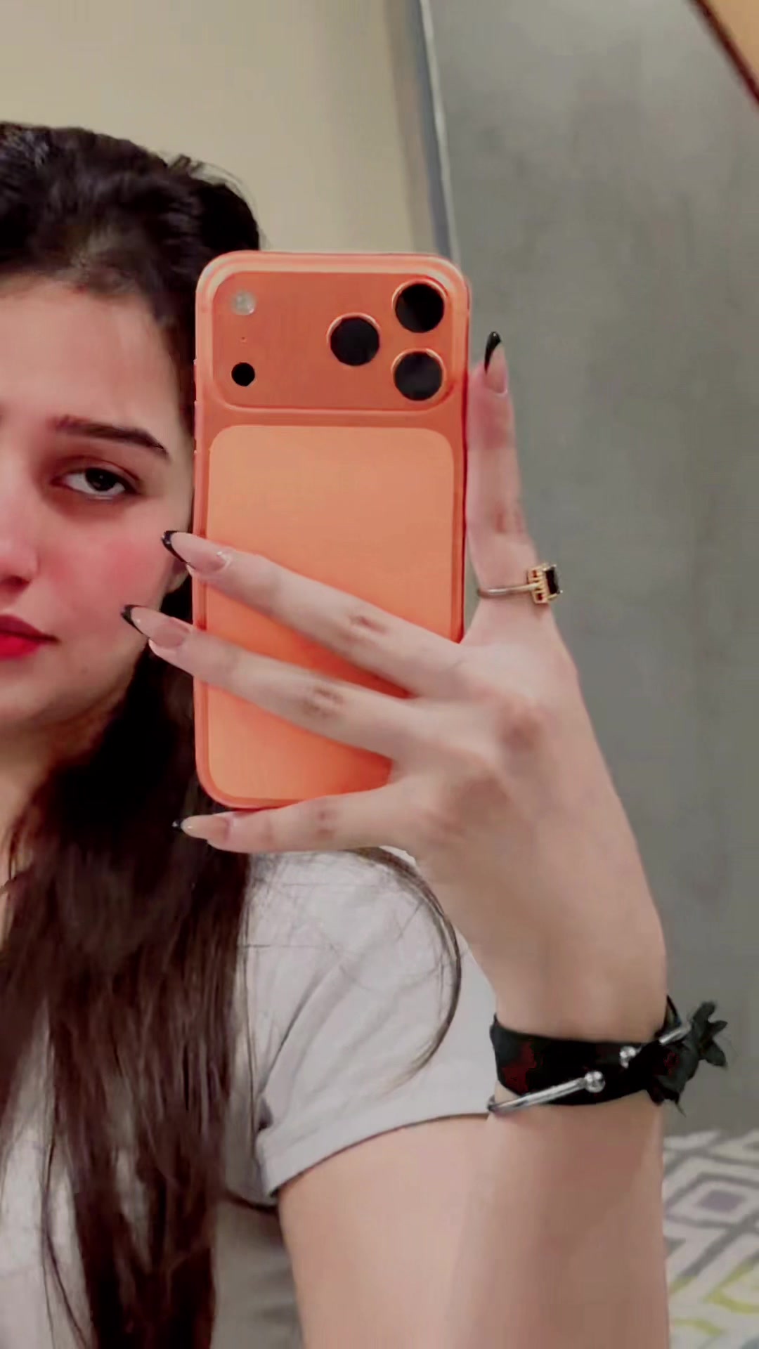 @J I Y A A
