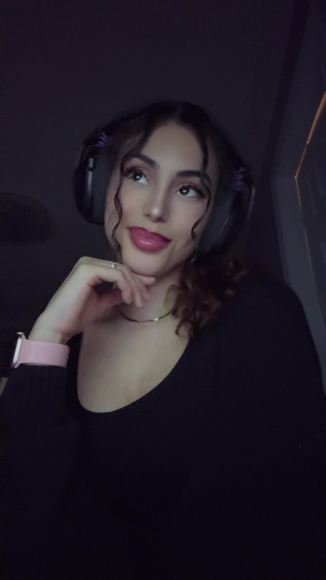 @نورا 𐙚