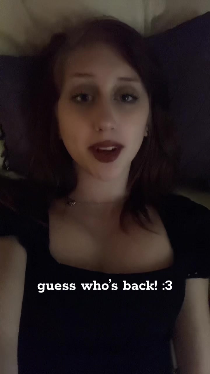 @Buggabae🧟&zwj;♀️