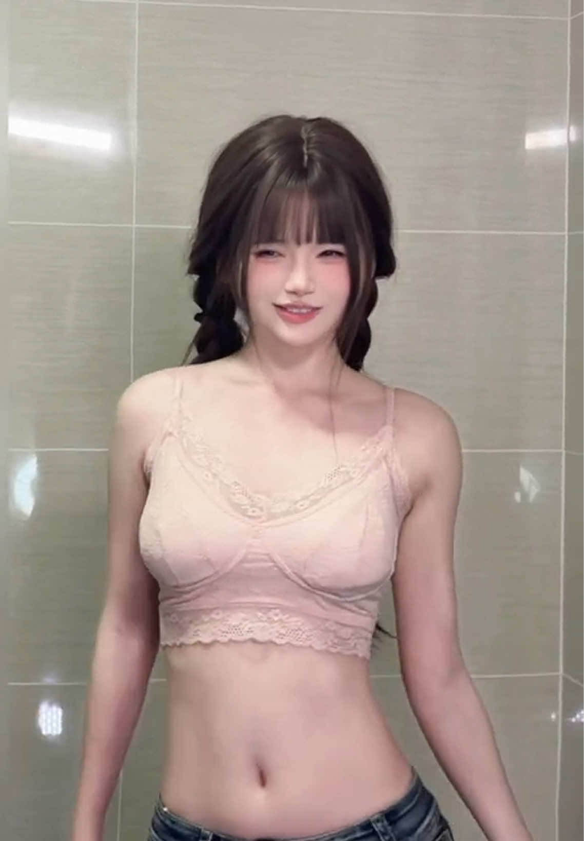@Mai