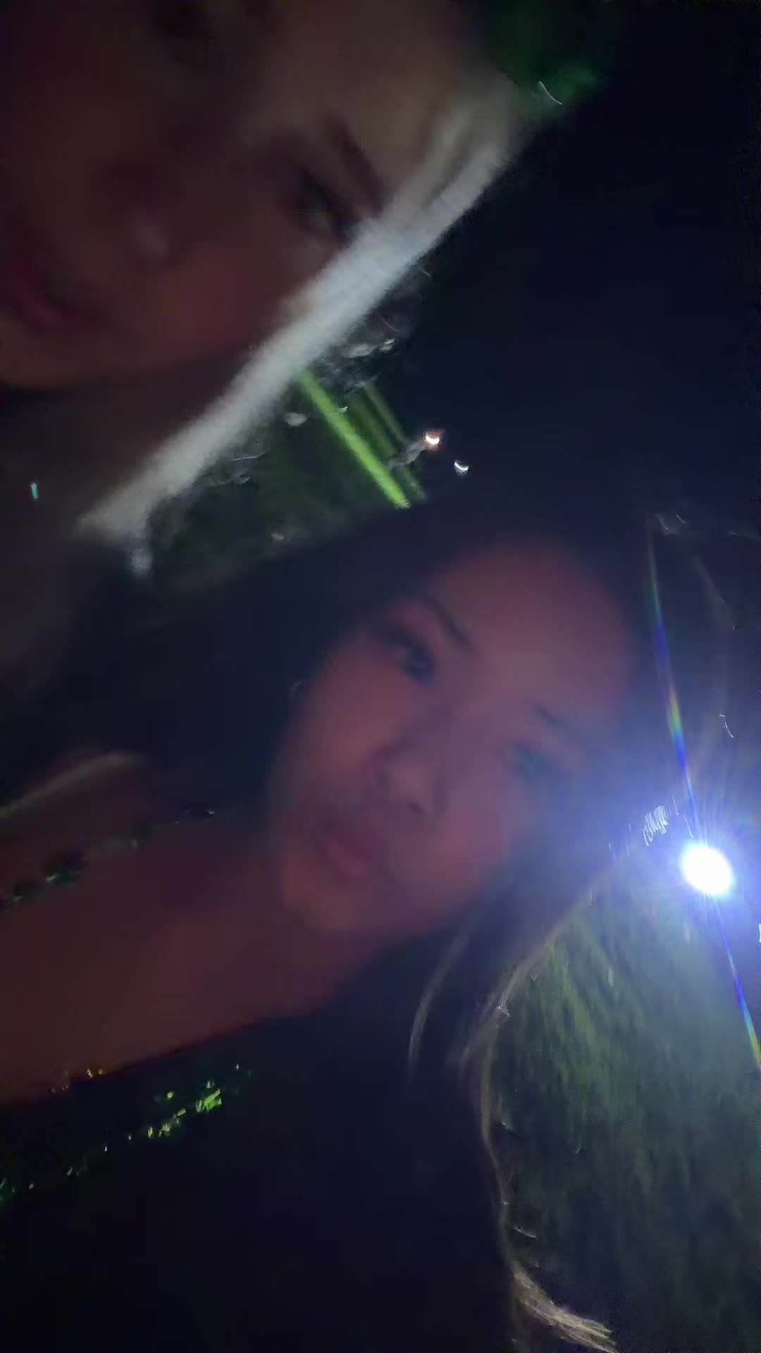 @selena