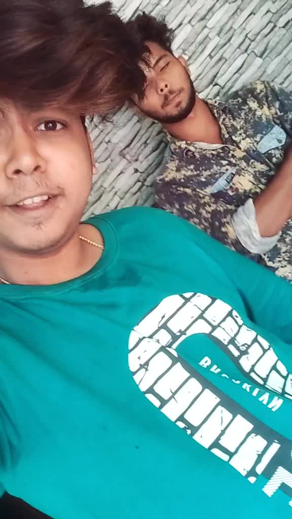 @DECRUZZ