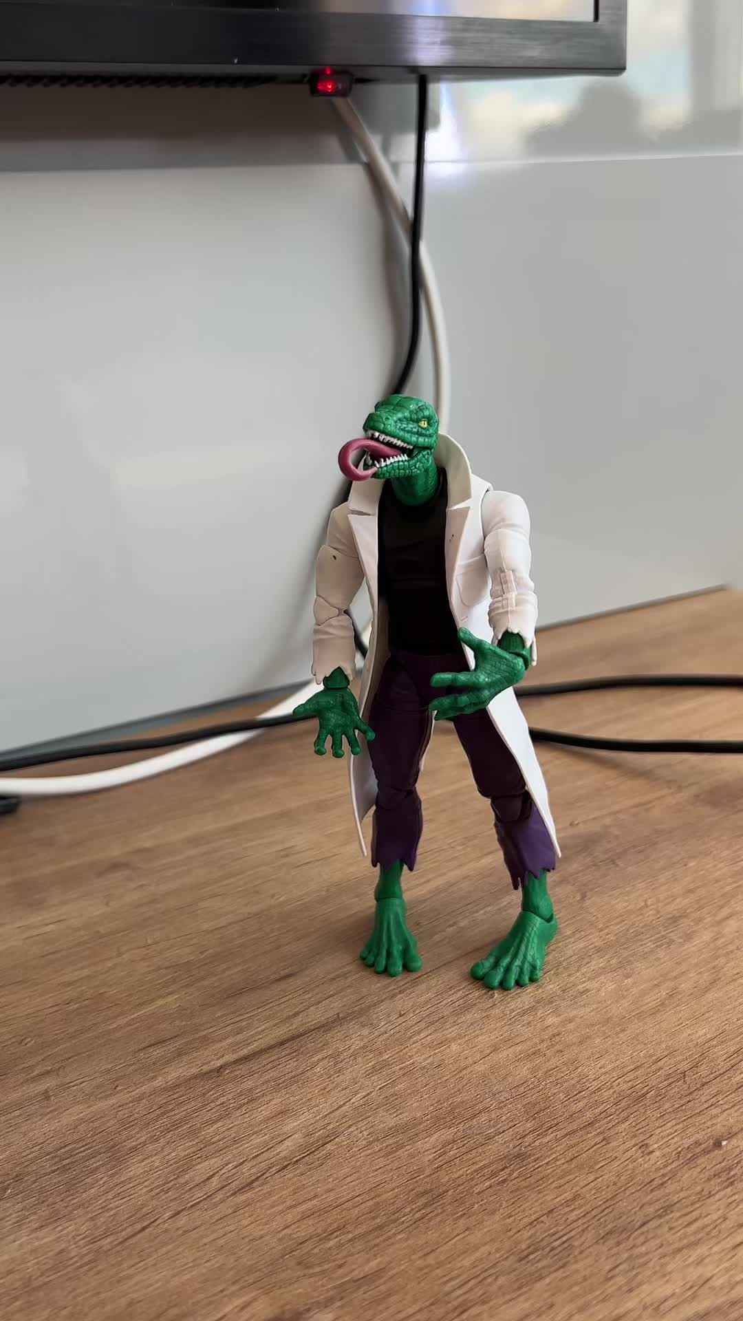@🕷️ryler_figs🕷️