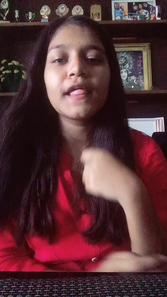 @RIYA 👑