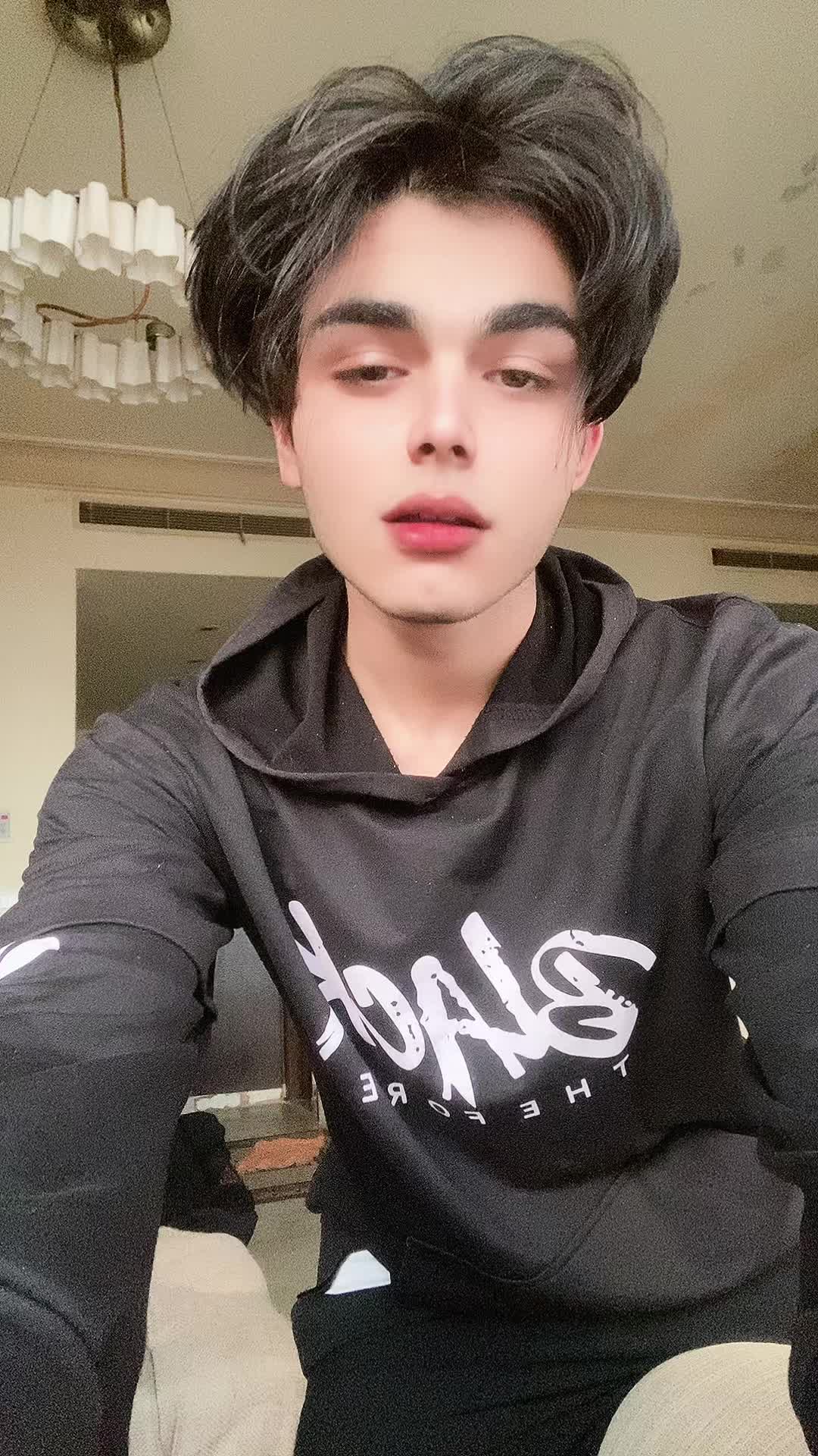 @S.